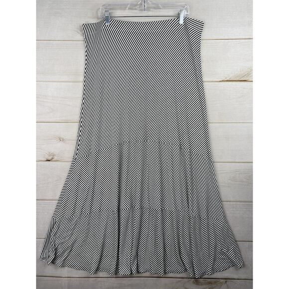 Chico's Maxi Skirt Sz 3 US XL 16 Black White Stripe Pull On Rayon Stretch Comfy - Picture 1 of 7